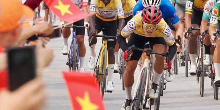 Cuộc Hoán Ngôi Ngoạn Mục: Nguyễn Văn Bình “Xé” Áo Cam, Trần Tuấn Kiệt Tỏa Sáng tại chặng 2 Cúp HTV – TDA 2026 - 4