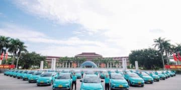 Xe điện Green SM với nhận diện thương hiệu mới hoạt động tại đô thị