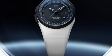 IWC Pilot’s Venturer Vertical Drive thiết kế tối giản không núm vặn, chất liệu ceramic trắng và Ceratanium cao cấp - 1