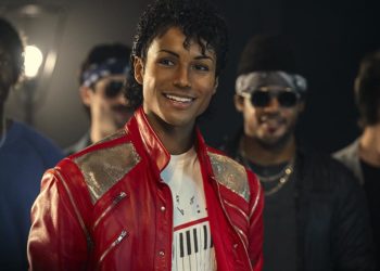 Jaafar Jackson tái hiện hình ảnh Michael Jackson trong phim tiểu sử với phong cách biểu diễn đặc trưng - 1