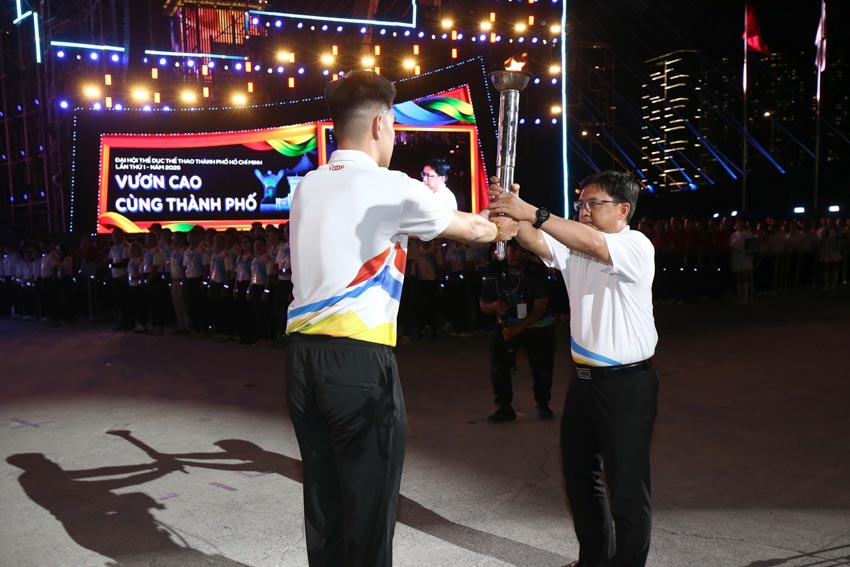 Khai mạc Đại hội TDTT TP.HCM 2026 Ấn tượng không gian mở, quy mô diễu hành kỷ lục - 6