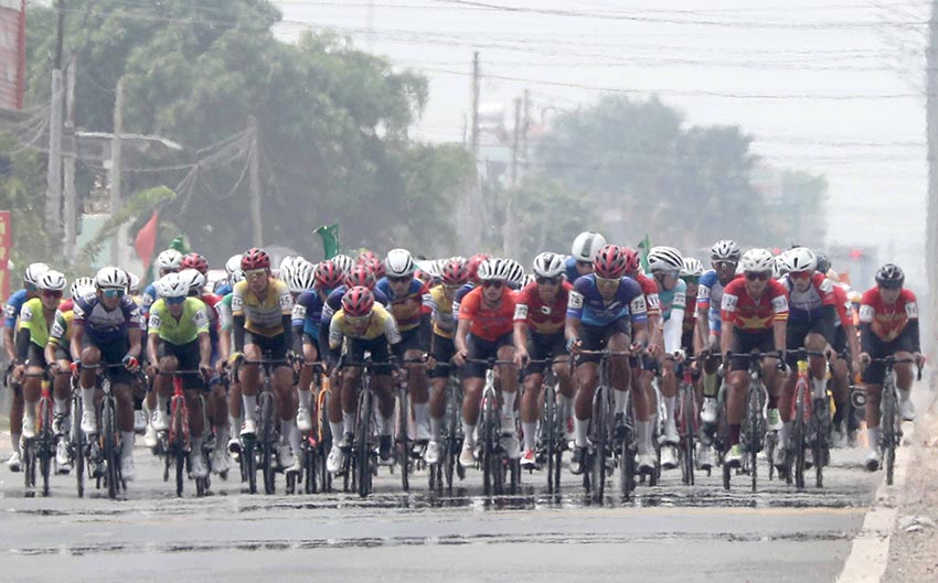 Marchuk Dzianis lần thứ 6 thắng chặng  – Ai sẽ là người chiến thắng trước Hội trường Thống Nhất 30/4 ? - 3