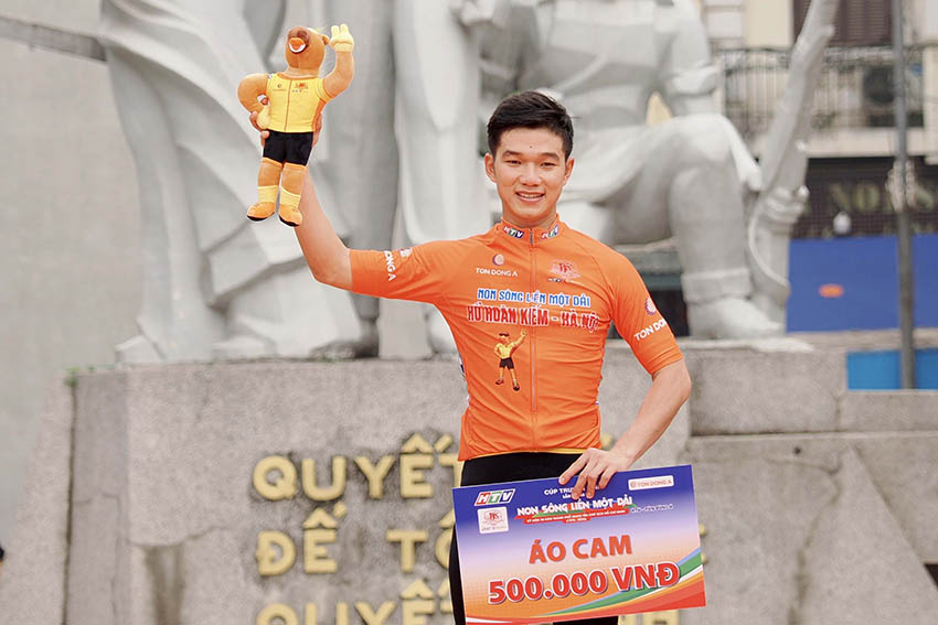 Patterson và Marchuk Dzianis đồng loạt "xé" áo tại chặng 3 Cúp HTV – Tôn Đông Á 2026 - 4