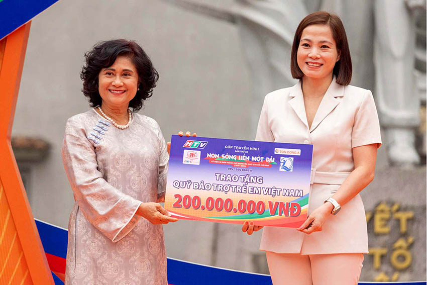 Patterson và Marchuk Dzianis đồng loạt "xé" áo tại chặng 3 Cúp HTV – Tôn Đông Á 2026 - 7