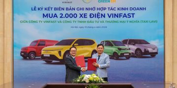Đội xe taxi điện VinFast của Taxi Lavi trong hệ sinh thái vận tải xanh GSM tại Việt Nam