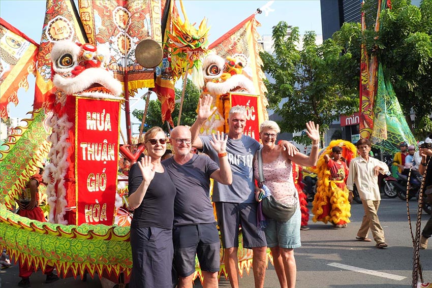 Tết Nguyên Tiêu ở Chợ Lớn và bài toán đầu tư cho lễ hội, công nghiệp văn hóa - 6