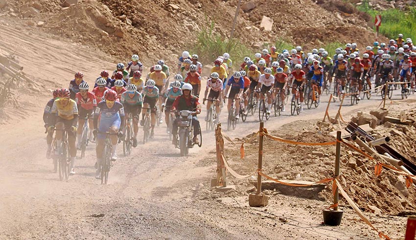 TPHCM khẳng định thế độc tôn, chiếm giữ áo vàng, áo chấm đỏ và đồng đội sau cuộc chiến Khánh Lê - 2