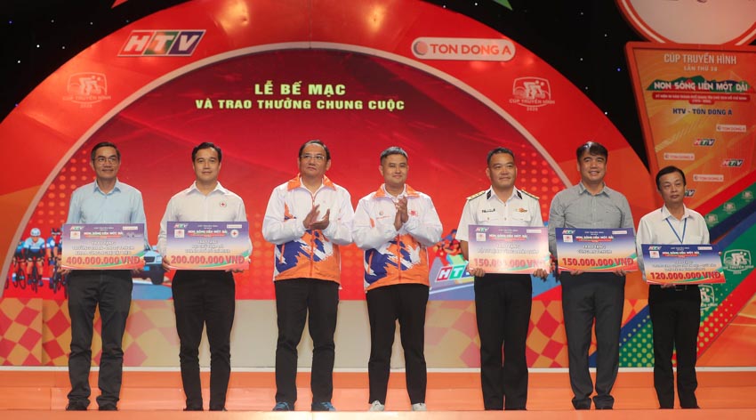 TPHCM thắng lớn với “Cú Ăn 3” lịch sử tại Cúp HTV – Tôn Đông Á 2026 - 11