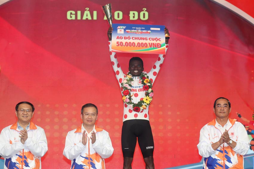 TPHCM thắng lớn với “Cú Ăn 3” lịch sử tại Cúp HTV – Tôn Đông Á 2026 - 5