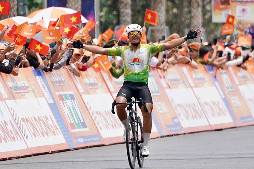 Trịnh Đức Tâm chiến thắng của tinh thần quả cảm chặng 18 Cúp HTV – Tôn Đông Á 2026 - 1