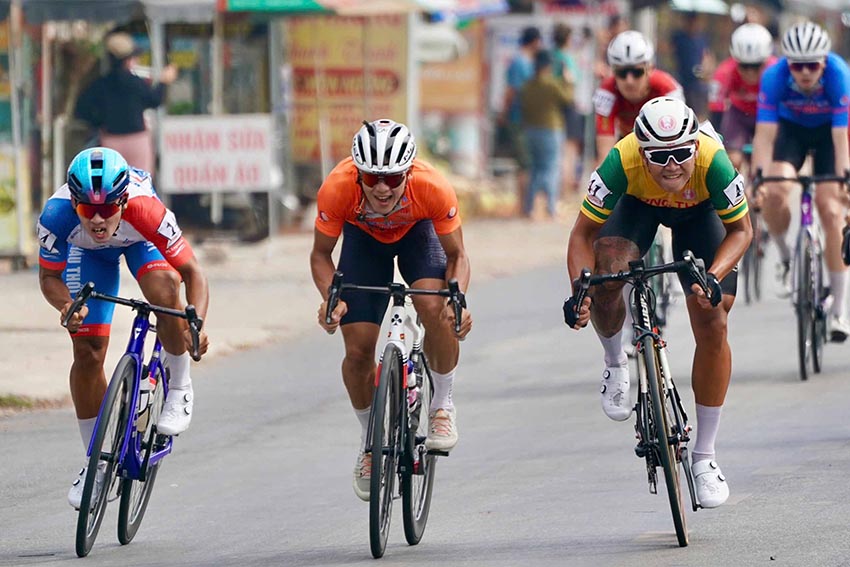 Trịnh Đức Tâm chiến thắng của tinh thần quả cảm chặng 18 Cúp HTV – Tôn Đông Á 2026 - 4