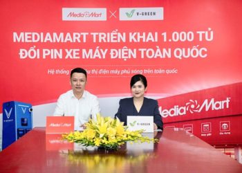 Tủ đổi pin xe máy điện V-Green lắp đặt tại hệ thống siêu thị MediaMart trên toàn quốc