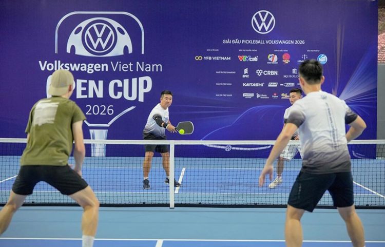 Giải đấu pickleball Volkswagen Viet Nam Open Cup 2026 với đông đảo vận động viên thi đấu và khu trưng bày xe Volkswagen - 2