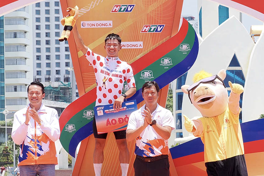 Xuân Lộc "xé" áo chấm đỏ và cuộc chiến "sống còn" tại đèo Khánh Lê Cúp HTV – Tôn Đông Á - 7