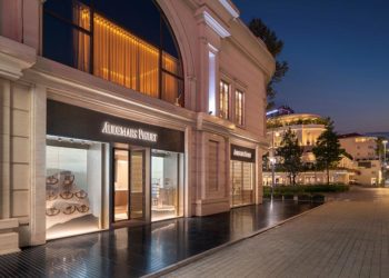 Không gian boutique mới của Audemars Piguet tại Union Square TP.HCM với thiết kế đương đại lấy cảm hứng từ vùng núi Jura Thụy Sĩ - 1