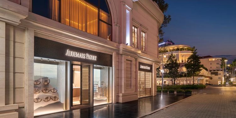 Không gian boutique mới của Audemars Piguet tại Union Square TP.HCM với thiết kế đương đại lấy cảm hứng từ vùng núi Jura Thụy Sĩ - 1