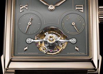 Khi haute horlogerie gặp nghệ thuật ánh sáng: CABARET TOURBILLON HONEYGOLD - 5