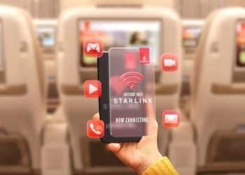 Máy bay Airbus A380 của Emirates được tích hợp hệ thống Wi-Fi Starlink tốc độ cao cho hành khách.