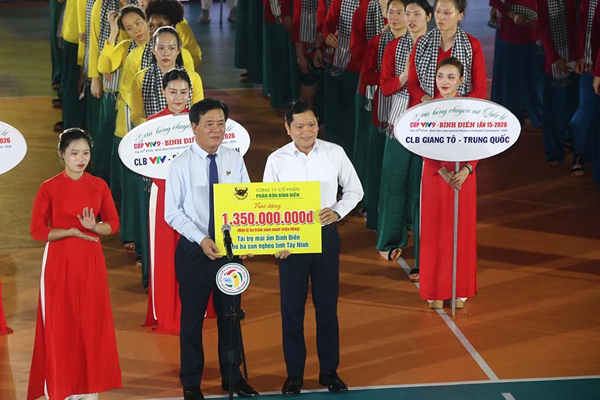 Khai mạc Cúp VTV9 – Bình Điền 2026: Giang Tô thị uy sức mạnh, Hà Nội Tasco Auto khởi đầu ấn tượng - 3