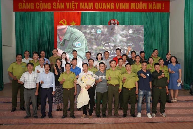 Các kiểm lâm và cộng đồng tuần tra bảo vệ rừng được vinh danh tại Giải thưởng Người Giữ Rừng Chư Yang Sin 2026 ở Đắk Lắk.