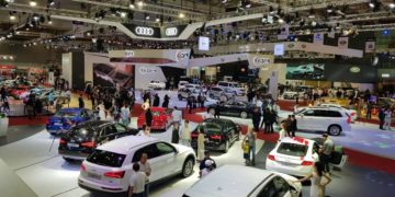 Logo Vietnam Motor Show cùng thông báo VAMA tạm dừng triển lãm ô tô Việt Nam 2026.