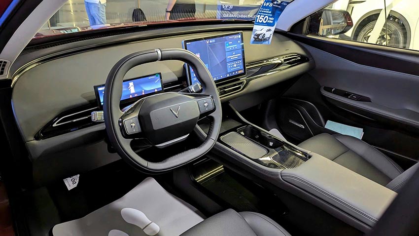 VinFast VF 8 thế hệ mới với thiết kế SUV điện hiện đại và nền tảng công nghệ SDV mới - 2
