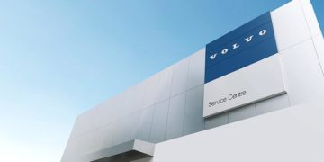 Trung tâm dịch vụ Volvo Car Đông Saigon tại TP.HCM với không gian hiện đại và khu vực bảo dưỡng xe - 1