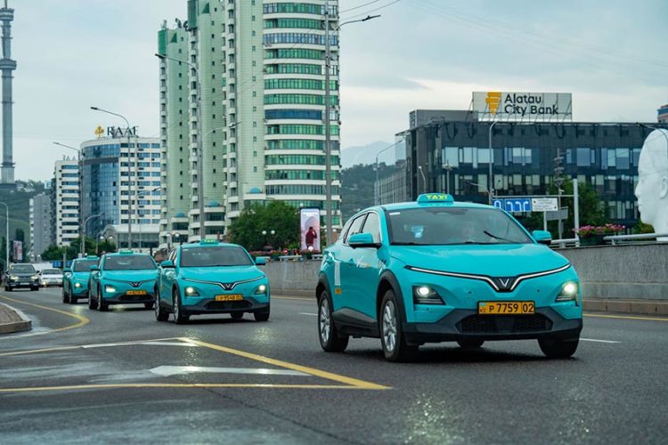 Green SM ra mắt dịch vụ gọi xe điện tại Kazakhstan