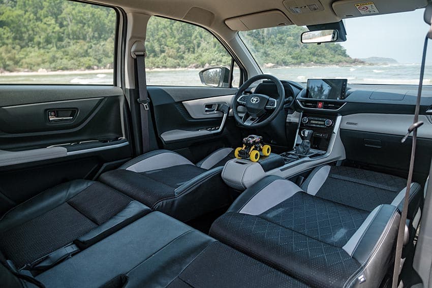 Toyota ưu đãi 100% trước bạ, lãi suất 0% cho xe 7 chỗ -
