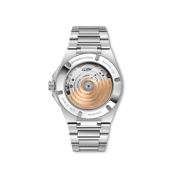 Đáy kính sapphire IWC Ingenieur 35 khoe Caliber 47110