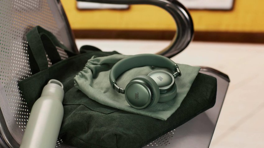 JBL Live 680NC màu xanh lá