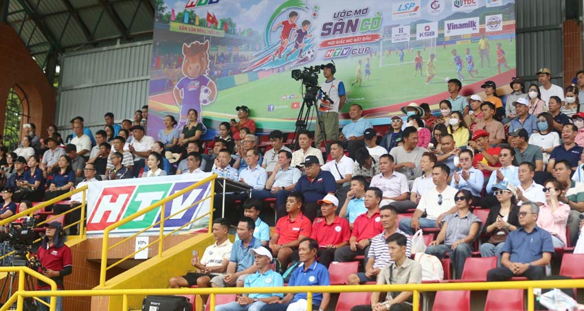 Chùm ảnh Khai mạc VCK Giải bóng đá thiếu niên, nhi đồng TPHCM – Cúp HTV 2026, nơi chắp cánh "Ước mơ sân cỏ" - 2