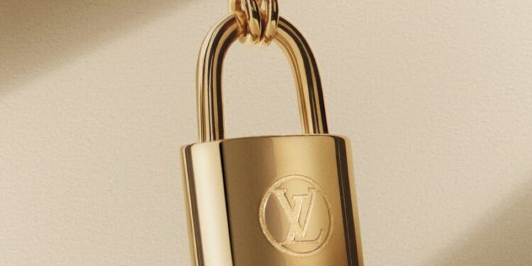 Trang sức Silver Lockit của Louis Vuitton gây quỹ cho UNICEF